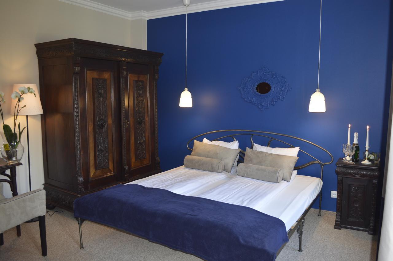 Hotel Ksiezycowy Dworek Kętrzyn Rom bilde
